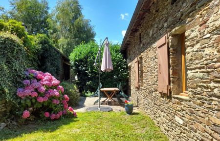 Terrasse privée du gîte "Barbude" Gîte n°48G131180 Gabriac - Lozère - Terrasse privée du gîte "Barbude"