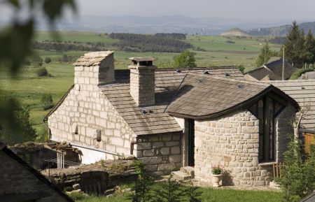 Extérieur côté Nord-Est Gîte n°48G171890 Les Bondons - Lozère - Extérieur côté Nord-Est