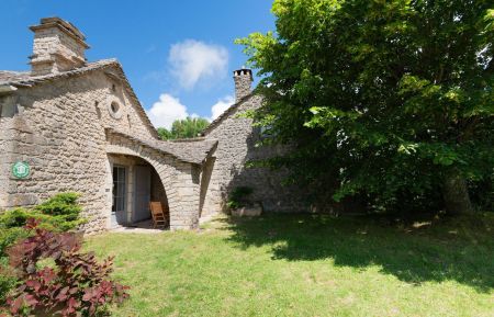 G&icirc;te n&deg;48G120950 Saint-Pierre-des-Tripiers - Loz&egrave;re - photo