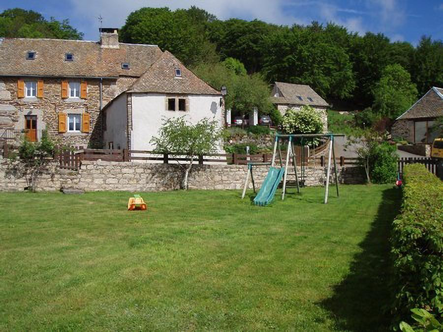 photo 0