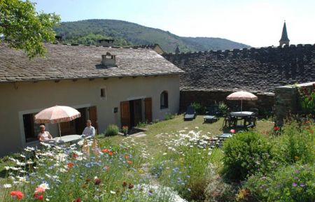 G&icirc;te n&deg;48G160510 Bagnols-les-Bains - Loz&egrave;re - GVL051P03|&copy;