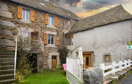 G&icirc;te n&deg;48G111370 Saint-Pierre-de-Nogaret - Loz&egrave;re - photo